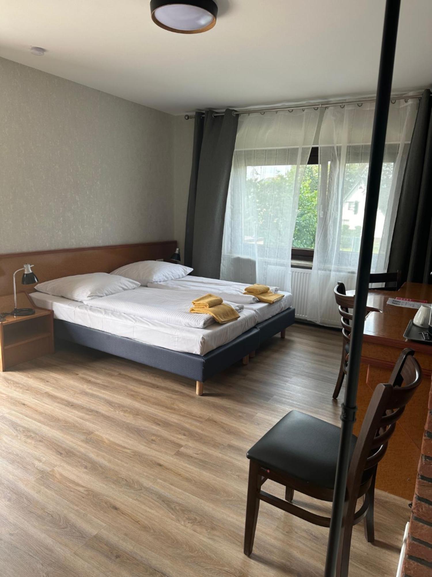Hotel Pirol 柏林 外观 照片